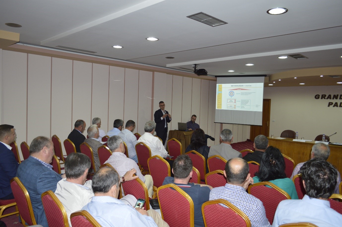 Prezantim i draft Programi Kombëtar Sektorial i Ujit 2017-2030 – Konsultime me pushtetin dhe institucionet vendore të rajonit Korçë